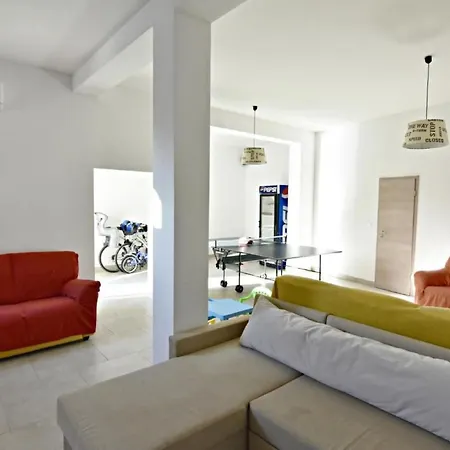 Fiorela 2 By Interhome