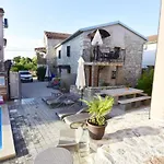 Fiorela 2 By Interhome Appartement Poreč